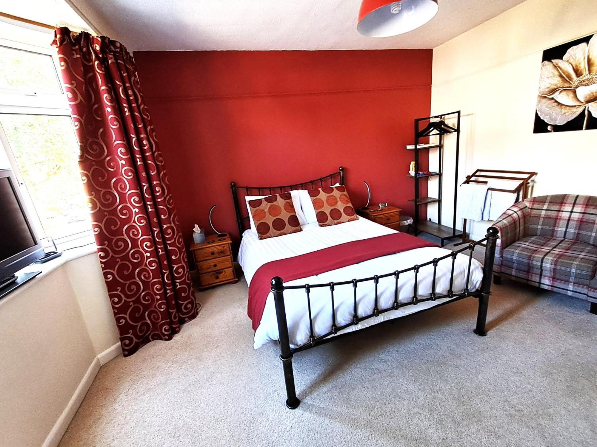 Apartament Quiet Comfortable Patcham Studio Free Parking Hallway Shared With Host Okręg wyborczy Hove Zewnętrze zdjęcie